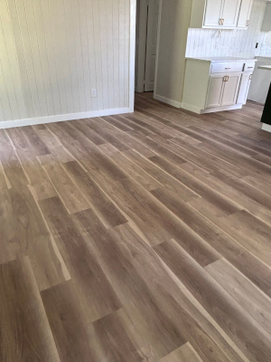 Flooring in Highlands, Texas