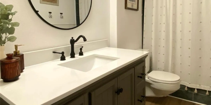 Bathroom Renovation in Highlands, Texas